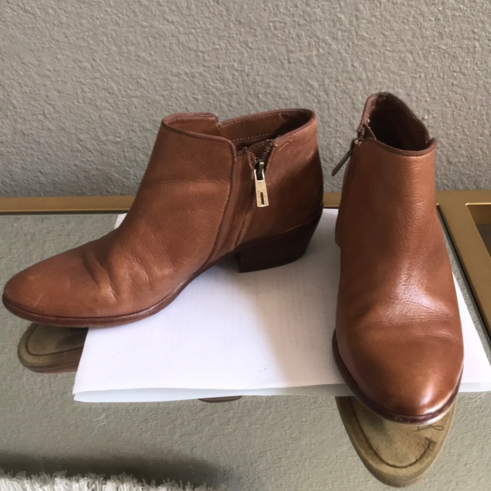 Sam Edelman Tan leather booties. Size 7